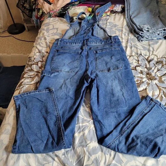 No Boundaries Blue Denim Distressed Overalls - Size LG - Picture 2 of 8